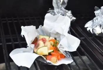 BranoPac-foil,parchment-grilled-veggies
