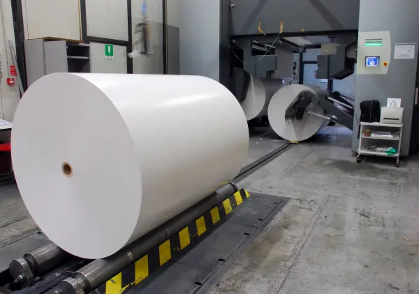 High Quality Kraft Paper Roll Material PE Coating Kraft Paper Roll